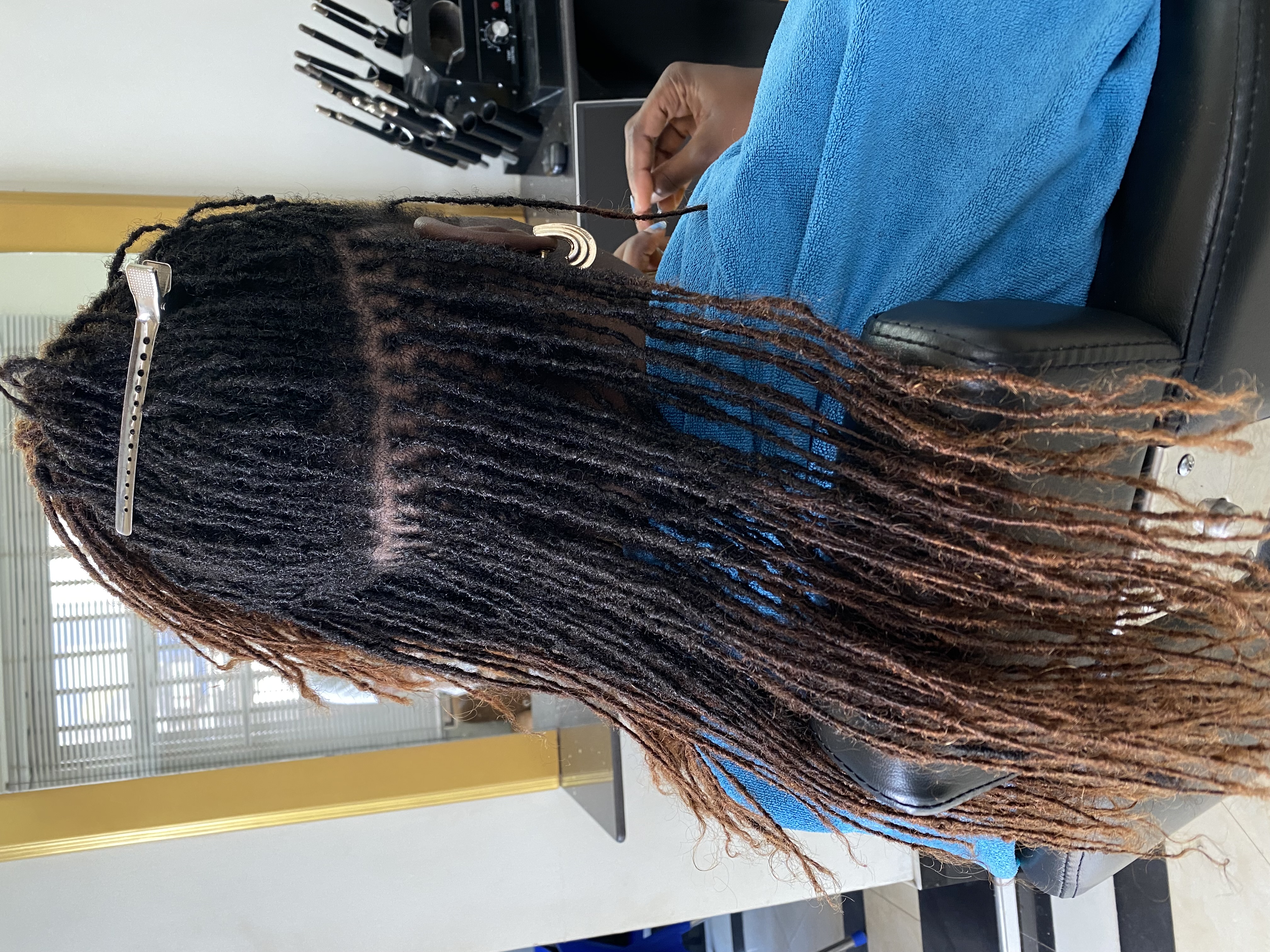 MICROLOCKS EXTENSIONS / SISTERLOCKS EXTENSIONS.