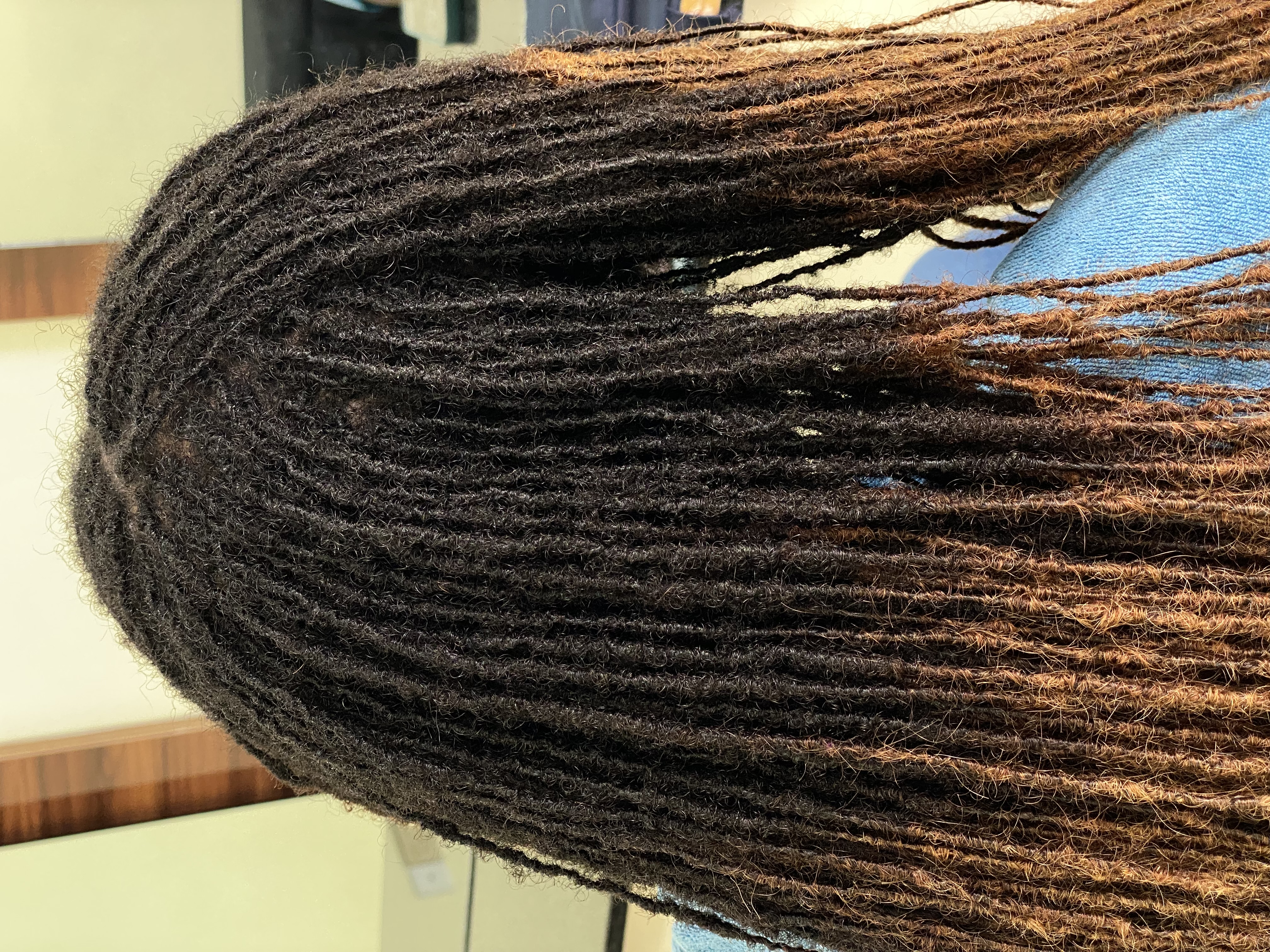 Microlocks Coloring: Natural Microlocks & Microlocks Extensions