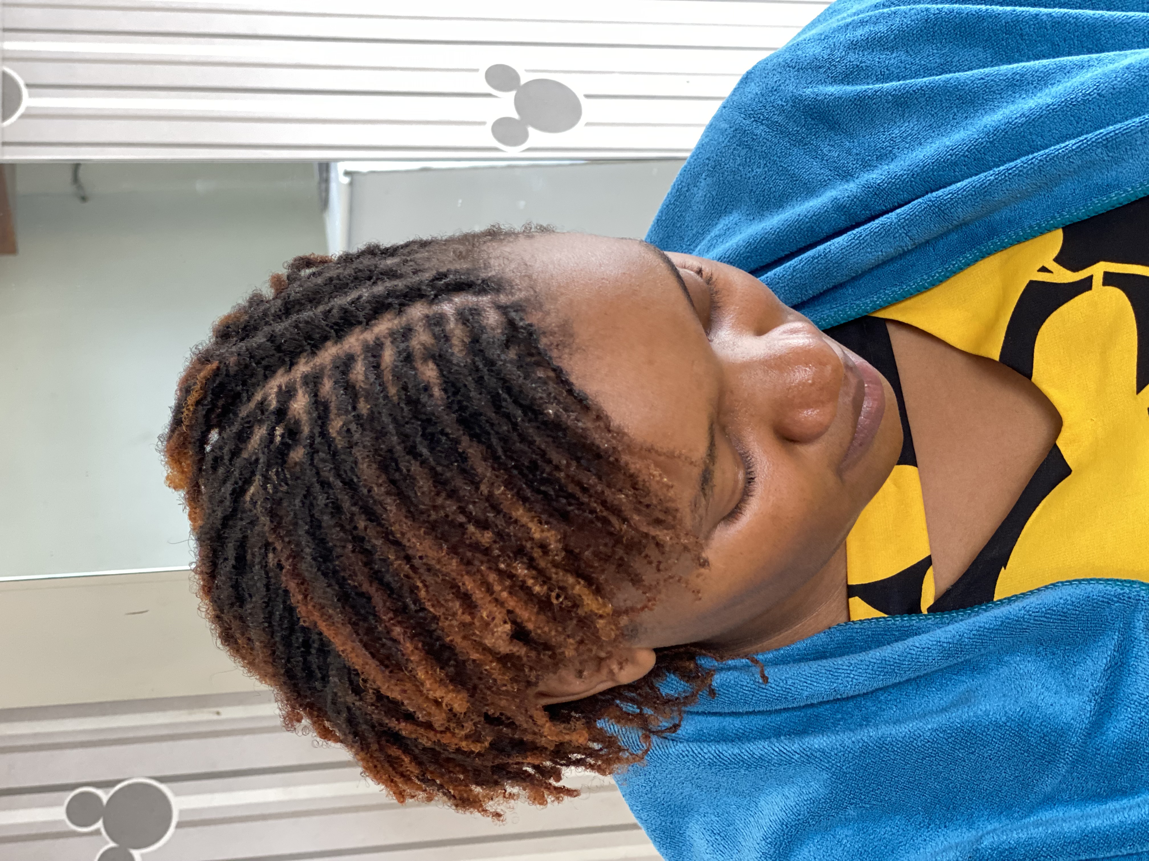 Microlocks Styling: Discover the Versatility of Your Locks