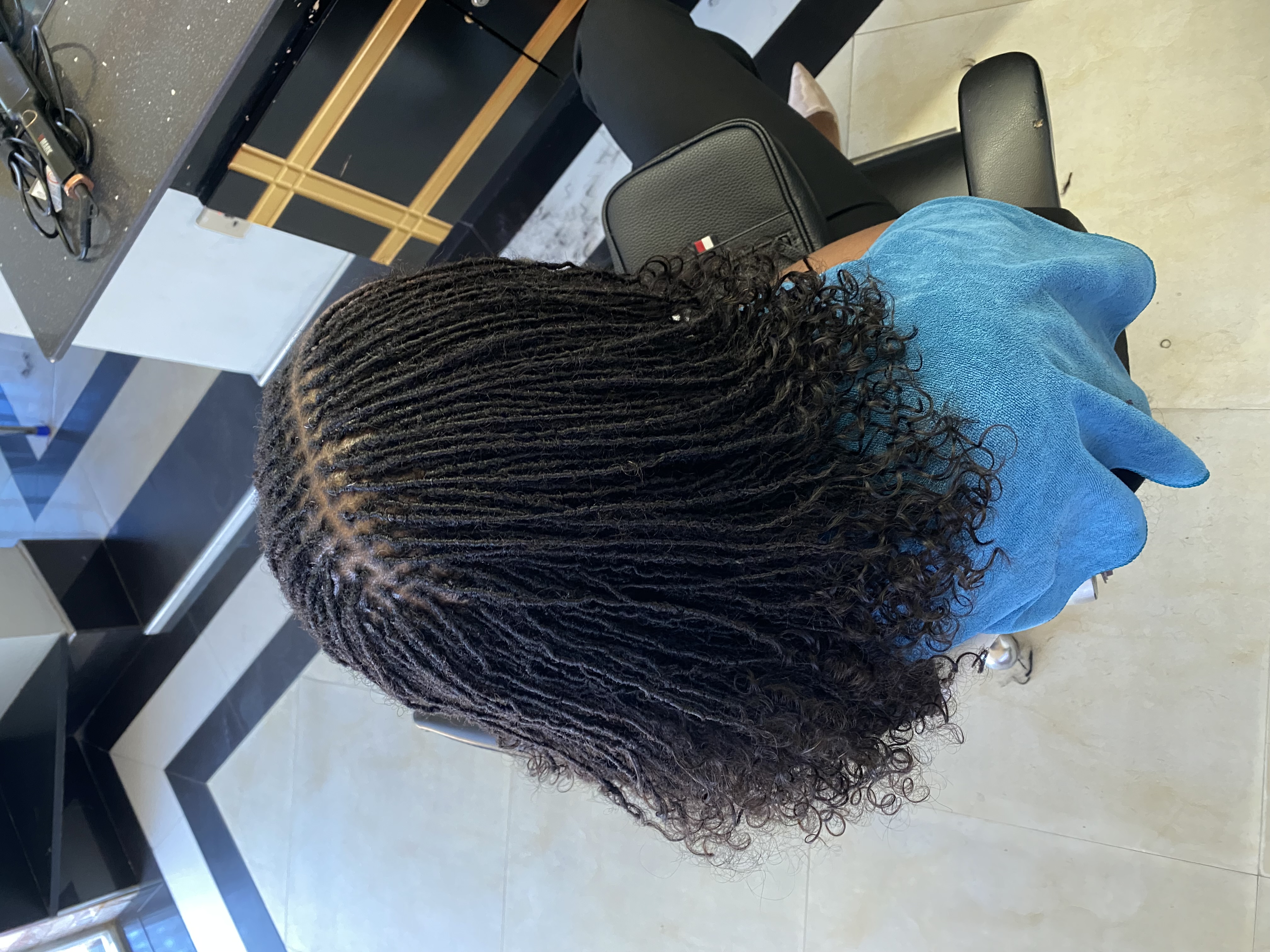 Microlocks Extensions with Curly Ends