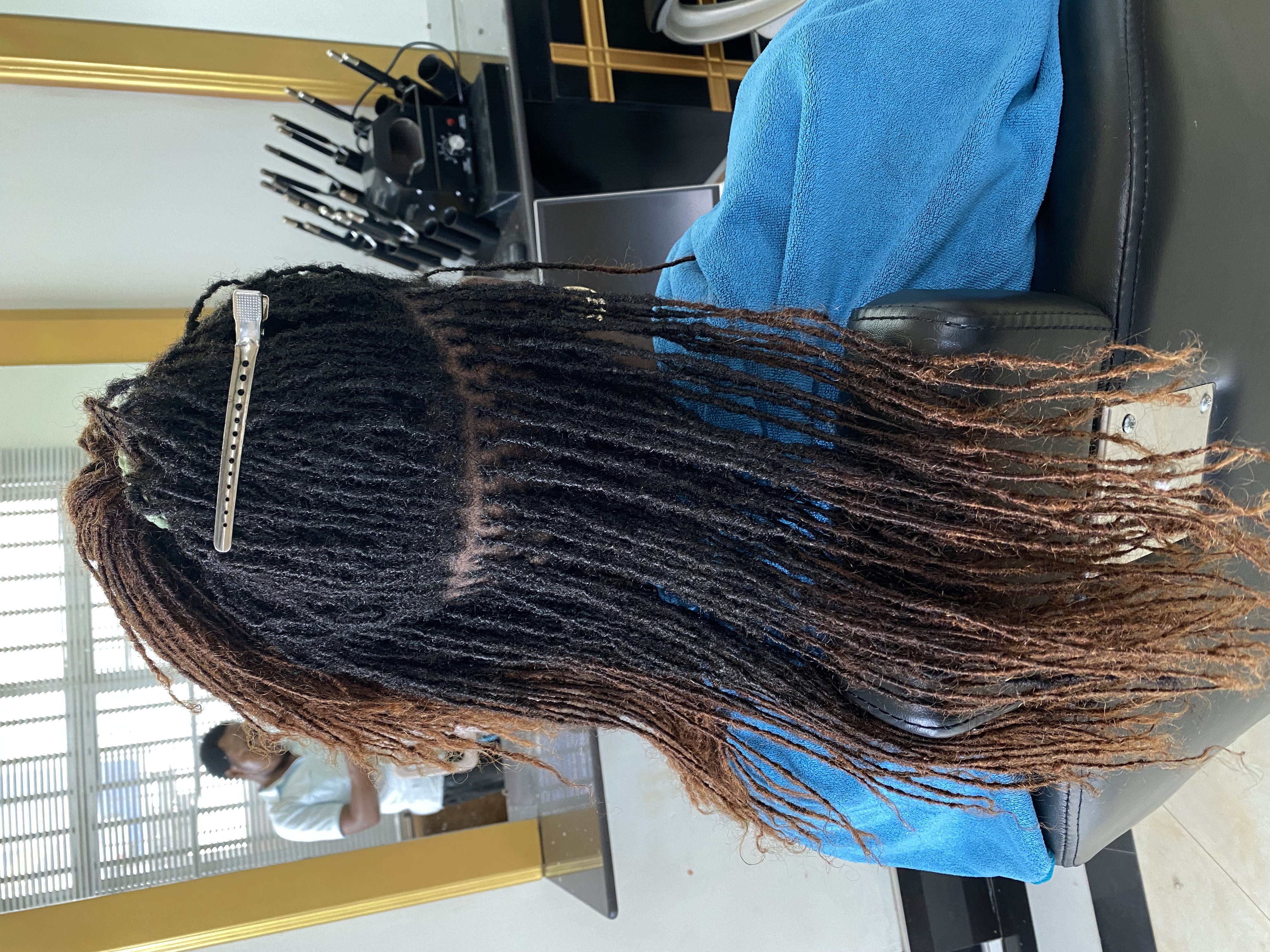 Microlocks retightening