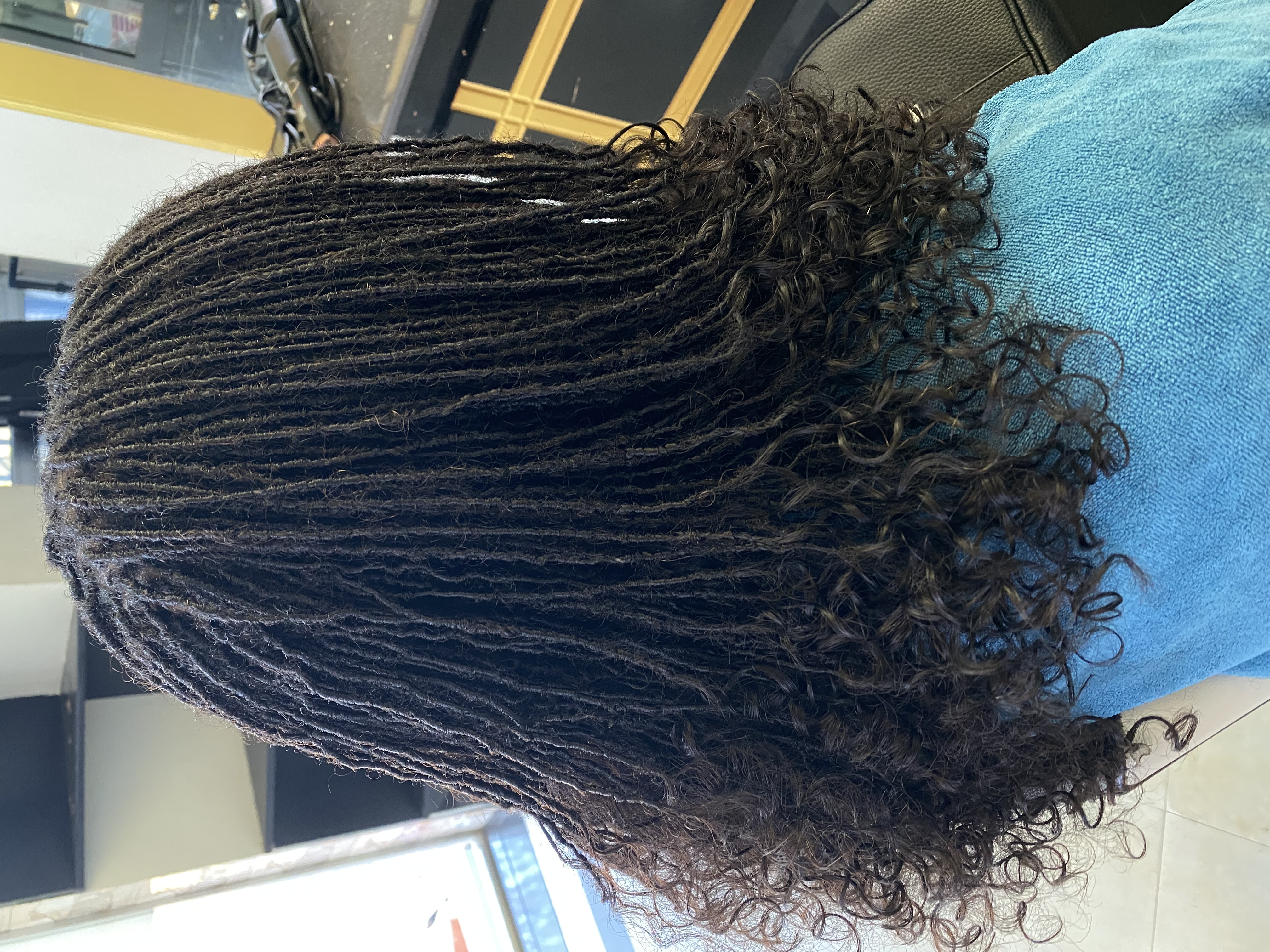 Microlocks Extensions with Curly Ends